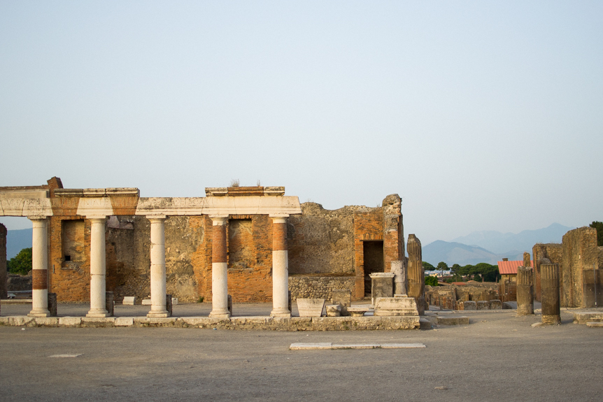 Herculanum Et Pompei Eleusis Megara